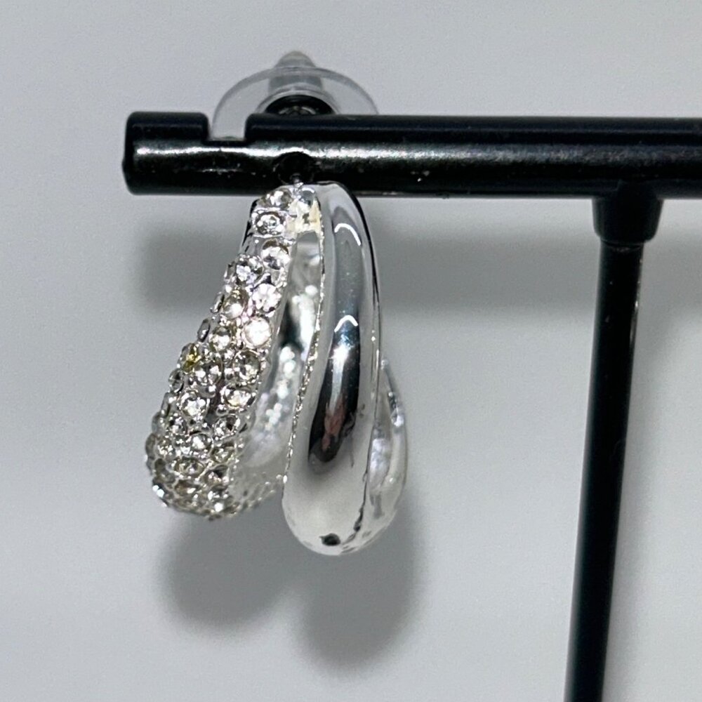Gloria Vanderbilt Post Hoop Earrings Silver-Tone Rhinestone Classic Style - Picture 4 of 8